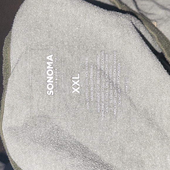 Shirt - Picture 4 of 4